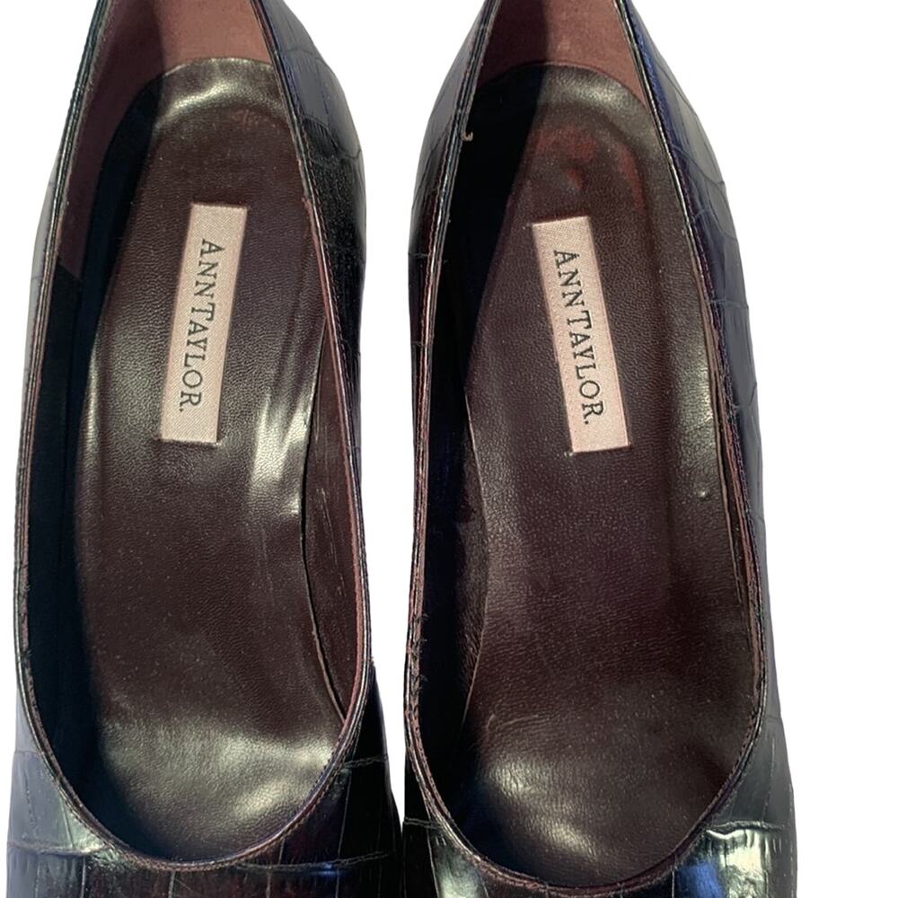 Ann Taylor Dark Brown Print Calf Pumps 8 - Picture 10 of 14